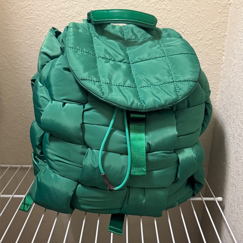 Green Backpack - image 6